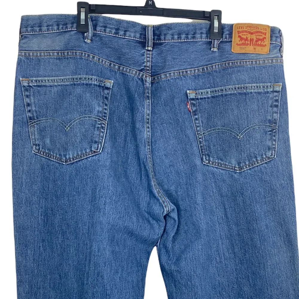 Levis 550 Relaxed Fit‎ Tapered Men's 46 x 30 Medium Wash Blue Jeans Zip